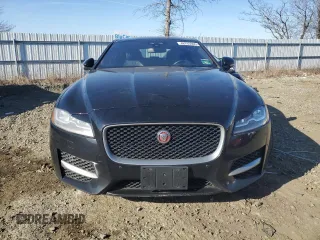 2016 Jaguar XF with VIN SAJBL4BV0GCY18547, listed as a Copart auction lot 48703605 with 211,993 mi miles and Clean Title. Bid and sale history available at DreamBid. Image 5.