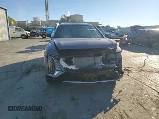 2024 Cadillac LYRIQ Sport z VIN 1GYKPWRK9RZ123889, wystawiony jako Copart lot #80591984 z przebiegiem 3 036 mil mil oraz Szkoda całkowita • Salvage title. Historia ofert i sprzedaży dostępna na DreamBid. Obrazek 12.