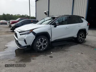 2024 Toyota RAV4 XSE with VIN JTMFB3FV3RD196076, listed as a Copart auction lot 59806455 with 13,995 mi miles and Non repairable. Bid and sale history available at DreamBid. Image 1.