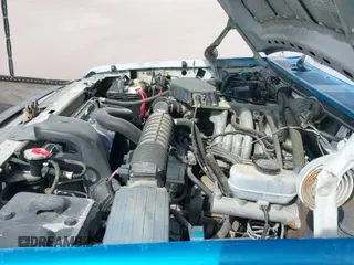 1997 Ford F-250 с VIN 1FTHF25H9VEC21375, выставлен на аукционе IAAI как лот 41932666 с пробегом Не указан миль и . История ставок и продаж доступна на DreamBid. Изображение 12.