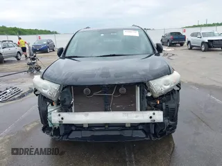 2012 Toyota Highlander Limited with VIN 5TDDK3EH6CS139367, listed as a IAAI auction lot 42203725 with 124,606 mi miles and . Bid and sale history available at DreamBid. Image 13.