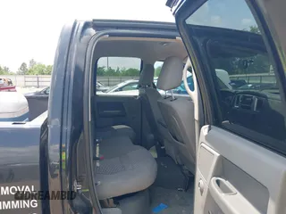 2007 Dodge Ram 1500 SLT with VIN 1D7HA18207S237507, listed as a IAAI auction lot 42081699 with Not Provided miles. Bid and sale history available at carsss.com. Image 8.