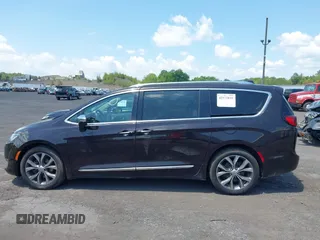 2017 Chrysler Pacifica Limited with VIN 2C4RC1GG7HR525064, listed as a IAAI auction lot 42572835 with 205,452 mi miles and . Bid and sale history available at DreamBid. Image 14.