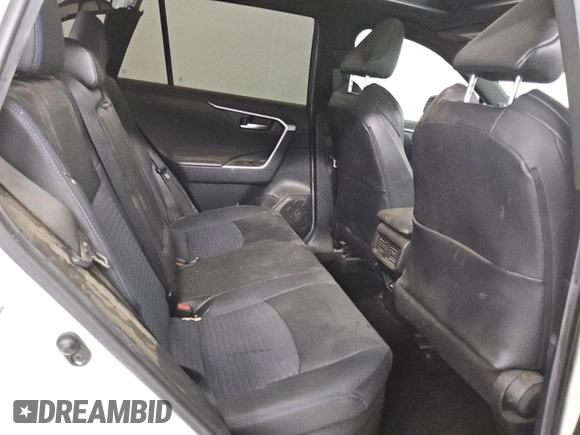 2021 Toyota RAV4 Hybrid XSE with VIN 4T3E6RFV8MU060122, listed as a Copart auction lot 62019045 with 60,971 mi miles and Salvage title. Bid and sale history available at DreamBid. Image 11.