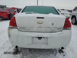 2013 Chevrolet Impala Police with VIN 2G1WD5E34D1259320, listed as a Copart auction lot 88004815 with 136,008 mi miles and Salvage Title. Bid and sale history available at carsss.com. Image 6.