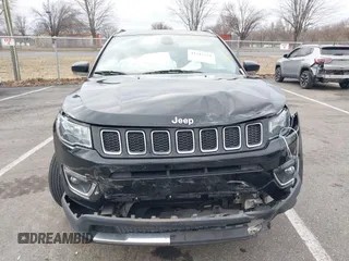 2018 Jeep Compass Limited with VIN 3C4NJDCB8JT307296, listed as a IAAI auction lot 41747374 with 110,499 mi miles. Bid and sale history available at carsss.com. Image 11.