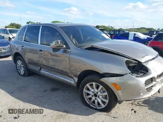 2005 Porsche Cayenne S with VIN WP1AB29P75LA61263, listed as a IAAI auction lot 41635350 with 242,874 mi miles. Bid and sale history available at carsss.com. Image 6.