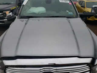 2022 Ram 3500 Laramie z VIN 3C63R3ML5NG279402, wystawiony jako Copart lot #57615835 z przebiegiem 72 313 mil mil oraz Czysty tytuł • Clean title. Historia ofert i sprzedaży dostępna na DreamBid. Obrazek 11.