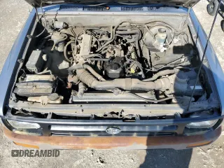 1993 Toyota Pickup z VIN 4TARN81AXPZ113969, wystawiony jako Copart lot #51845495 z przebiegiem 278 277 mil mil oraz Czysty tytuł • Clean title. Historia ofert i sprzedaży dostępna na DreamBid. Obrazek 11.