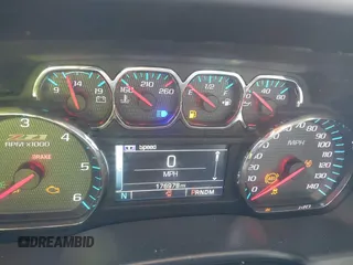 2016 Chevrolet Silverado 1500 LT with VIN 3GCUKREC0GG131034, listed as a IAAI auction lot 41289762 with 176,978 mi miles and . Bid and sale history available at DreamBid. Image 7.