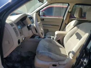 2008 Ford Escape XLT with VIN 1FMCU93128KC14154, listed as a Copart auction lot 53664695 with 0 mi miles and Salvage Title. Bid and sale history available at carsss.com. Image 7.