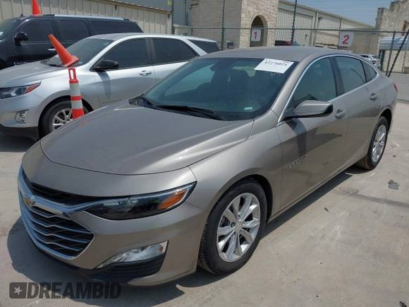 2024 Chevrolet Malibu LT with VIN 1G1ZD5ST4RF121956, listed as a IAAI auction lot 42276021 with 43,822 mi miles and . Bid and sale history available at DreamBid. Image 17.