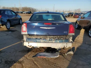 2016 Chrysler 300 Anniversary Edition with VIN 2C3CCAAG5GH135684, listed as a Copart auction lot 53625295 with 139,432 mi miles and Clean Title. Bid and sale history available at DreamBid. Image 6.