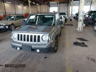 2016 Jeep Patriot Sport with VIN 1C4NJPBA1GD694198, listed as a IAAI auction lot 41291526 with 187,466 mi miles and . Bid and sale history available at DreamBid. Image 2.