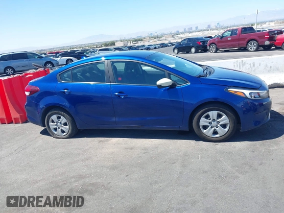2017 Kia Forte LX with VIN 3KPFK4A77HE137768, listed as a IAAI auction lot 42019109 with 88,324 mi miles. Bid and sale history available at carsss.com. Image 13.