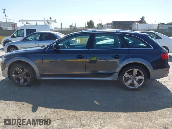 2014 Audi allroad A4 Premium Plus z VIN WA1UFAFL1EA151304, wystawiony jako IAAI lot #42387022 z przebiegiem 98 225 mil mil oraz . Historia ofert i sprzedaży dostępna na DreamBid. Obrazek 14.
