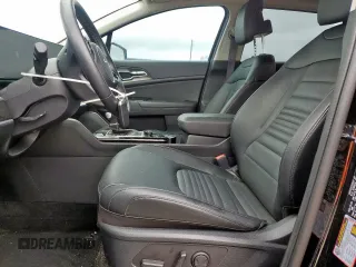 2024 Kia Sportage SX-Prestige with VIN 5XYK53DFXRG206007, listed as a Copart auction lot 60533105 with 6,973 mi miles and Salvage title. Bid and sale history available at DreamBid. Image 7.