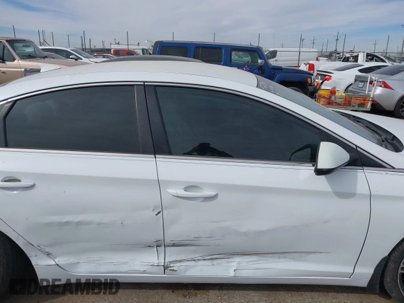 2015 Hyundai Sonata SE z VIN 5NPE24AFXFH235205, wystawiony jako IAAI lot #41596454 z przebiegiem 66 461 mil mil oraz . Historia ofert i sprzedaży dostępna na DreamBid. Obrazek 13.