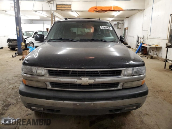 2005 Chevrolet Suburban LS with VIN 3GNFK16Z65G286026, listed as a Copart auction lot 84956424 with 215,759 mi miles and Clean Title. Bid and sale history available at carsss.com. Image 5.