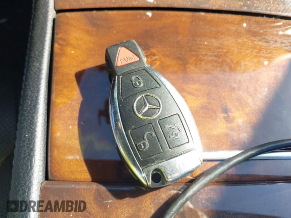 2014 Mercedes-Benz SL-Class SL 550 with VIN WDDJK7DA0EF027445, listed as a IAAI auction lot 41684493 with 162,533 mi miles. Bid and sale history available at carsss.com. Image 11.