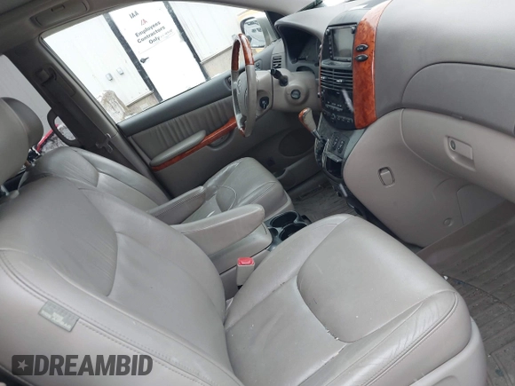 2008 Toyota Sienna XLE with VIN 5TDBK22C98S016390, listed as a IAAI auction lot 41971028 with 195,194 mi miles and . Bid and sale history available at DreamBid. Image 5.