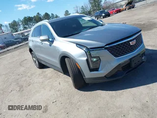 2025 Cadillac XT4 AWD Premium Luxury with VIN 1GYFZDR48SF138618, listed as a IAAI auction lot 41889219 with 7,823 mi miles and . Bid and sale history available at carsss.com. Image 1.