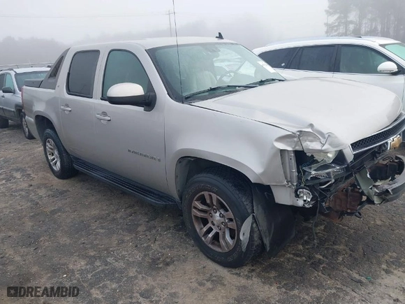 2007 Chevrolet Avalanche LT w/3LT with VIN 3GNEK12327G111627, listed as a IAAI auction lot 41124359 with 147,918 mi miles. Bid and sale history available at carsss.com. Image 1.