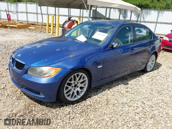 2007 BMW 3 Series 328i with VIN WBAVA33587KX72883, listed as a IAAI auction lot 42632484 with 203,514 mi miles and . Bid and sale history available at DreamBid. Image 2.