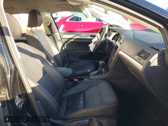 2015 Volkswagen Golf SportWagen TSI SE with VIN 3VWC17AU0FM513448, listed as a IAAI auction lot 41385273 with 158,861 mi miles. Bid and sale history available at carsss.com. Image 5.