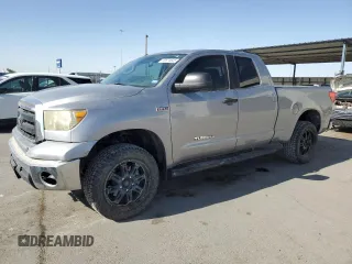 2013 Toyota Tundra 4WD Truck with VIN 5TFUW5F10DX310157, listed as a Copart auction lot 49574645 with 287,812 mi miles and Clean Title. Bid and sale history available at carsss.com. Image 1.