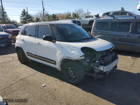 2017 FIAT 500L Trekking with VIN ZFBCFADH5HZ040117, listed as a Copart auction lot 82126574 with NaN miles and Salvage Title. Bid and sale history available at carsss.com. Image 4.