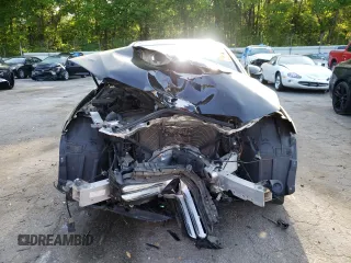 2017 Mercedes-Benz E 300 Luxury with VIN WDDZF4KB2HA193940, listed as a Copart auction lot 53404865 with Not provided miles and Salvage title. Bid and sale history available at DreamBid. Image 5.
