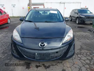 2011 Mazda Mazda3 i Sport with VIN JM1BL1UG5B1459907, listed as a IAAI auction lot 41724612 with 154,008 mi miles. Bid and sale history available at carsss.com. Image 12.
