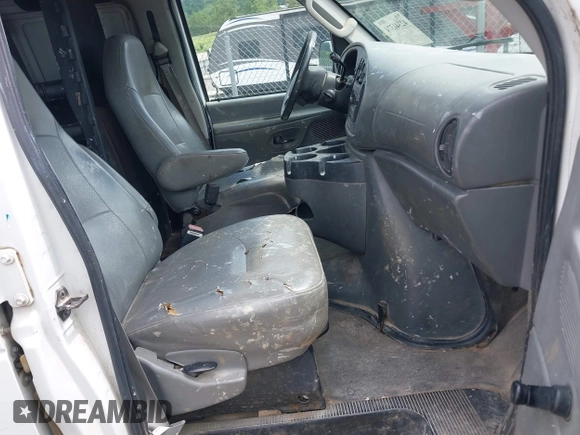 2006 Ford Econoline Cargo with VIN 1FTRE14W56HA74697, listed as a IAAI auction lot 42341374 with 153,519 mi miles and . Bid and sale history available at DreamBid. Image 5.