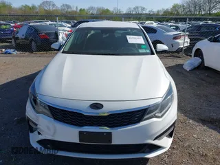 2019 Kia Optima LX with VIN 5XXGT4L33KG364935, listed as a IAAI auction lot 41991965 with 86,380 mi miles. Bid and sale history available at carsss.com. Image 12.