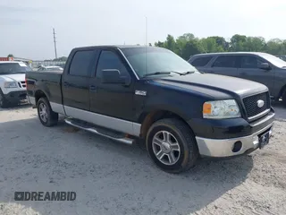 2006 Ford F-150 XLT with VIN 1FTPW12V06FB34895, listed as a IAAI auction lot 42104522 with 149,935 mi miles. Bid and sale history available at carsss.com. Image 1.