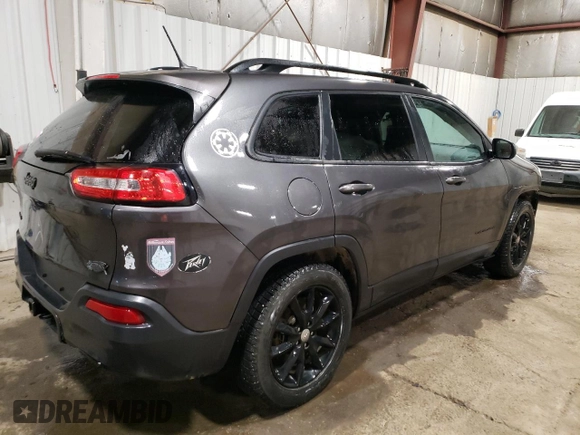 2014 Jeep Cherokee Latitude with VIN 1C4PJMCS8EW291223, listed as a Copart auction lot 52643255 with 167,621 mi miles and Salvage Title. Bid and sale history available at carsss.com. Image 3.