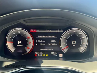 2019 Audi Q8 Premium Plus z VIN WA1BVAF15KD028897, wystawiony jako Copart lot #58662265 z przebiegiem 108 105 mil mil oraz Tytuł czysty. Historia ofert i sprzedaży dostępna na DreamBid. Obrazek 8.