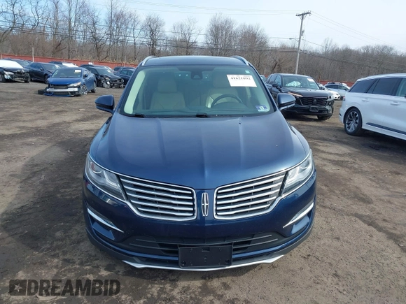 2017 Lincoln MKC Reserve z VIN 5LMTJ3DH0HUL70096, wystawiony jako IAAI lot #41621892 z przebiegiem 115 071 mil mil oraz . Historia ofert i sprzedaży dostępna na DreamBid. Obrazek 12.