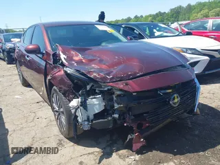 2023 Nissan Altima SV z VIN 1N4BL4DW5PN426467, wystawiony jako IAAI lot #41978564 z przebiegiem 28 703 mil mil oraz . Historia ofert i sprzedaży dostępna na DreamBid. Obrazek 6.