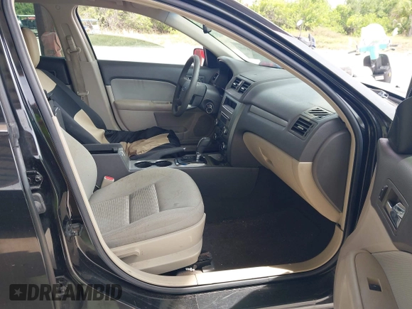2010 Ford Fusion SE with VIN 3FAHP0HAXAR129141, listed as a IAAI auction lot 42224340 with 101,729 mi miles and . Bid and sale history available at DreamBid. Image 5.