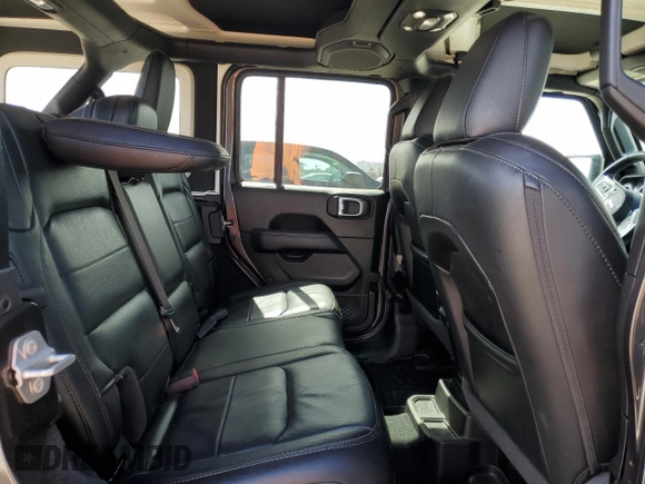 2020 Jeep Wrangler Unlimited Sahara High Altitude with VIN 1C4HJXEG6LW286324, listed as a Copart auction lot 45111415 with 46,984 mi miles and Non repairable. Bid and sale history available at DreamBid. Image 10.