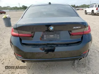 2023 BMW 3 Series 330i with VIN 3MW69FF08P8D30427, listed as a Copart auction lot 58085895 with 27,608 mi miles and Salvage title. Bid and sale history available at DreamBid. Image 6.