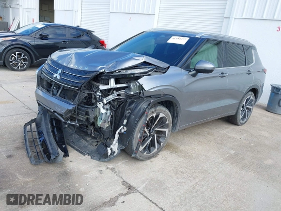 2022 Mitsubishi Outlander SEL z VIN JA4J3VA86NZ058107, wystawiony jako IAAI lot #41941277 z przebiegiem 40 352 mil mil oraz . Historia ofert i sprzedaży dostępna na DreamBid. Obrazek 17.