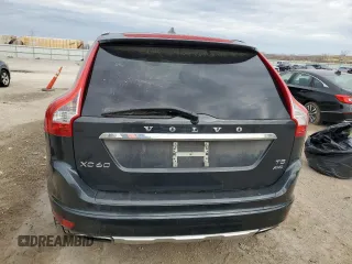 2015 Volvo XC60 T5 z VIN YV4612RK3F2633576, wystawiony jako Copart lot #49706795 z przebiegiem 114 086 mil mil oraz Szkoda całkowita • Salvage title. Historia ofert i sprzedaży dostępna na DreamBid. Obrazek 6.