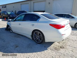 2016 Infiniti Q50 3.0t Premium with VIN JN1EV7AP9GM302775, listed as a IAAI auction lot 41633030 with 127,754 mi miles. Bid and sale history available at carsss.com. Image 3.