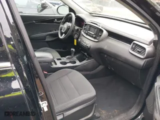 2016 Kia Sorento LX with VIN 5XYPG4A38GG021693, listed as a IAAI auction lot 41745907 with 120,523 mi miles. Bid and sale history available at carsss.com. Image 5.