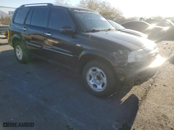 2001 Suzuki XL-7 with VIN JS3TY92V614103969, listed as a Copart auction lot 46933965 with 162,122 mi miles and Salvage Title. Bid and sale history available at carsss.com. Image 4.