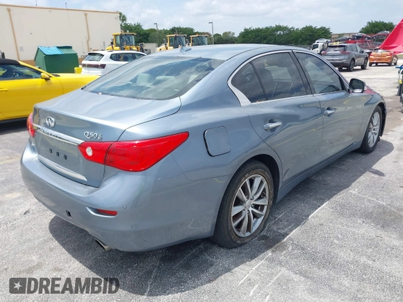 2016 Infiniti Q50 3.0t Premium with VIN JN1EV7AR3GM345977, listed as a IAAI auction lot 42093709 with 85,405 mi miles. Bid and sale history available at carsss.com. Image 4.