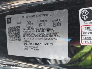 2019 Chevrolet Camaro 1LT with VIN 1G1FB1RS5K0124128, listed as a IAAI auction lot 41391783 with 54,261 mi miles. Bid and sale history available at carsss.com. Image 9.